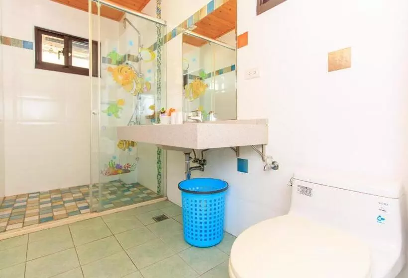 تختخواب و صبحانه Lanyang Beach Villa