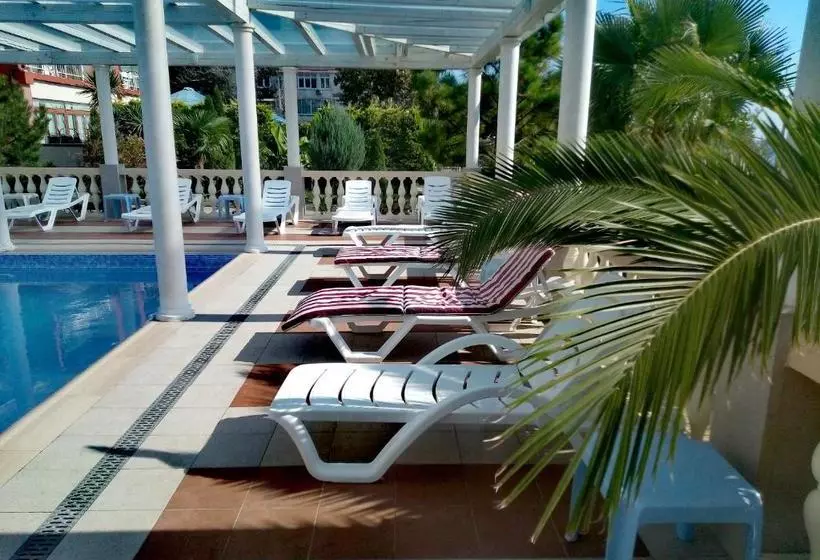 هتل Alex Resort & Spa