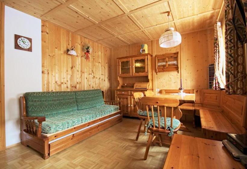 ホテル Bachlaufen Haus