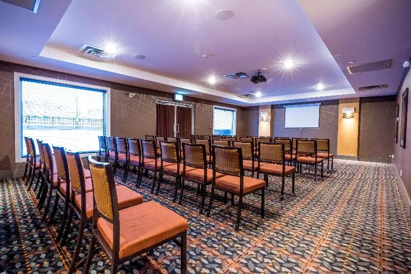 ホテル Best Western Plus Chateau Fort St. John