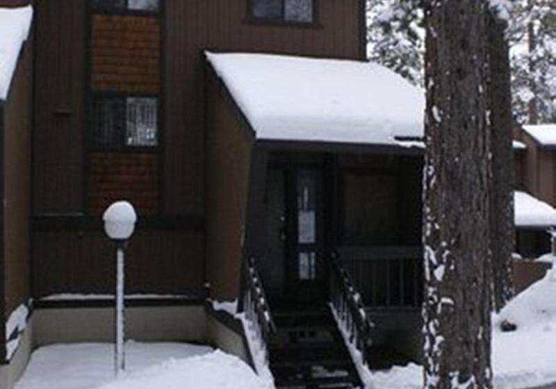 ホテル Club Tahoe Resort