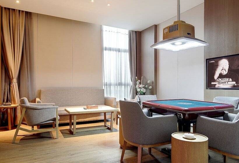 Dongguan Dongcheng International Hotel   Free Shuttle Bus To Canton Fair Exhibition Center During Ca