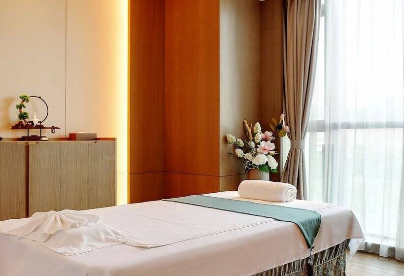 Dongguan Dongcheng International Hotel   Free Shuttle Bus To Canton Fair Exhibition Center During Ca