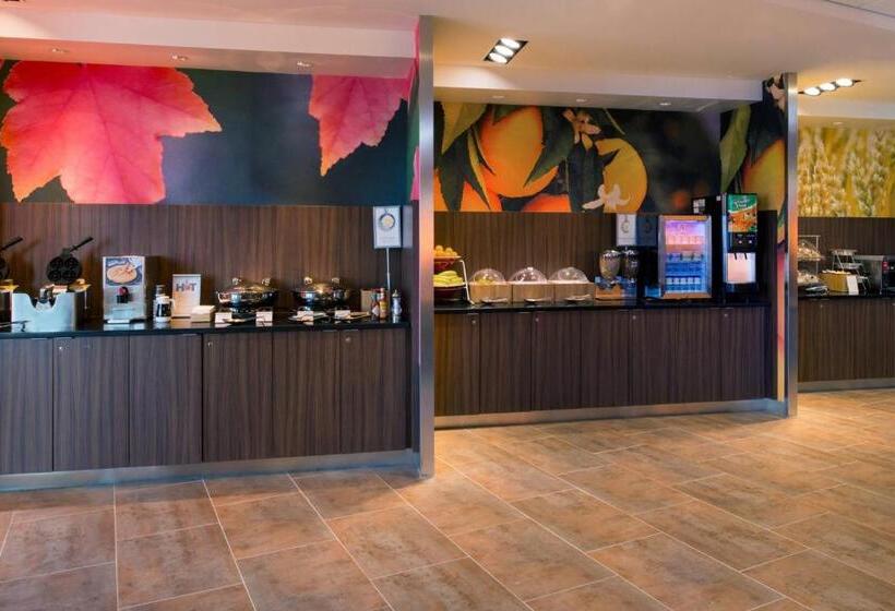 هتل Fairfield Inn & Suites By Marriott Akron Stow