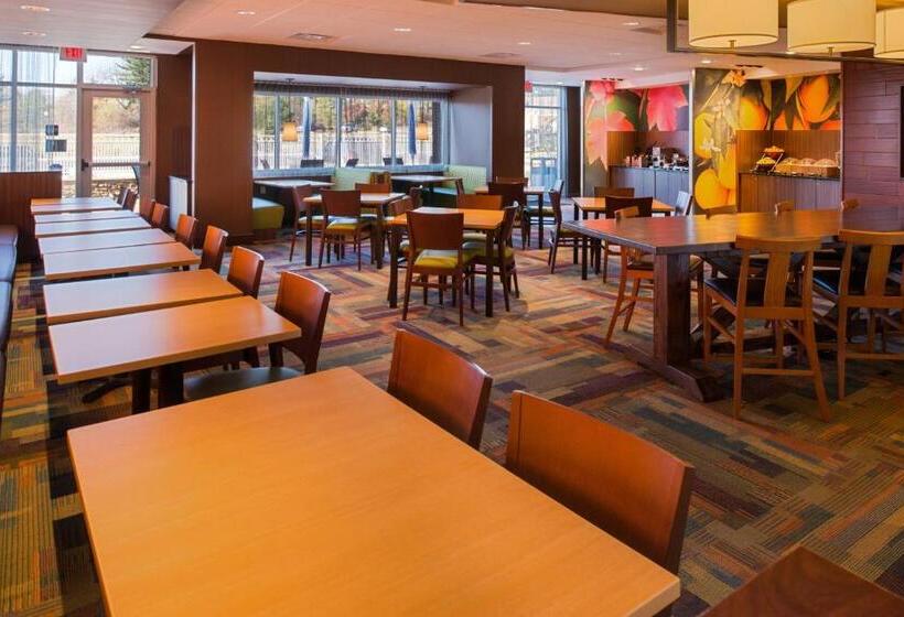 هتل Fairfield Inn & Suites By Marriott Akron Stow