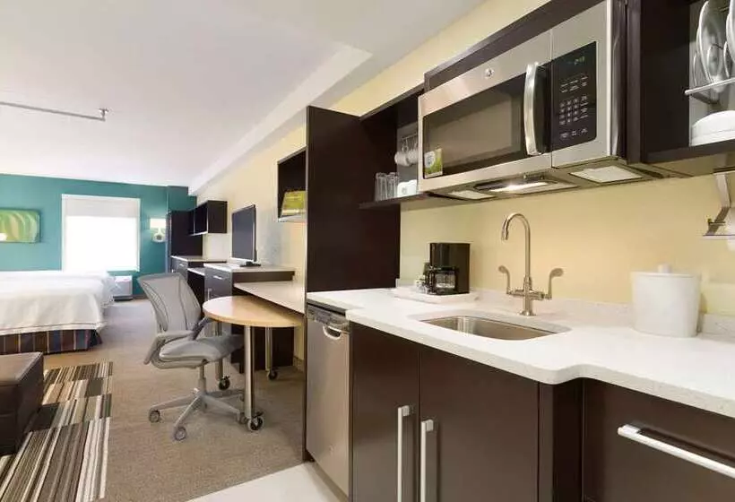 هتل Home2 Suites By Hilton El Paso Airport, Tx