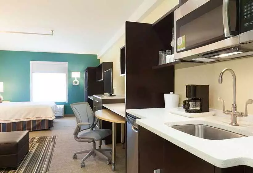 هتل Home2 Suites By Hilton El Paso Airport, Tx