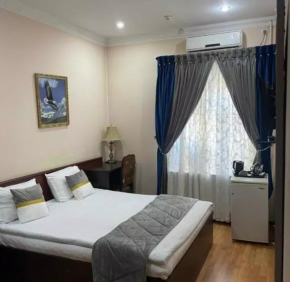 Hotel Marvarid