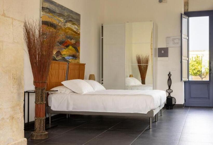 בית מלון כפרי Masseria Del Carrubo