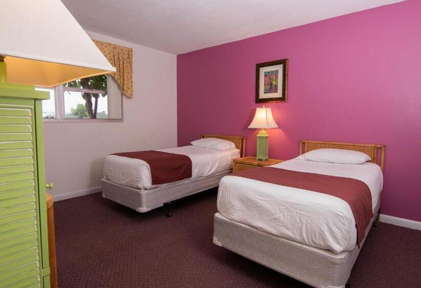 酒店 Palm Beach Waterfront Suites