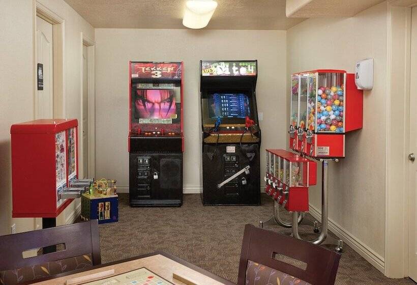 酒店 Worldmark Midway