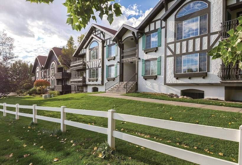 酒店 Worldmark Midway