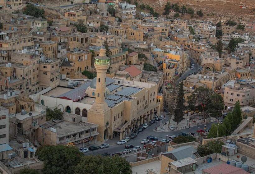 هتل Saraya Locanda