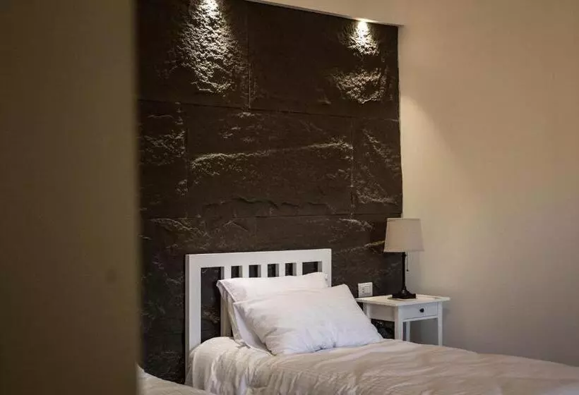 هتل Saraya Locanda