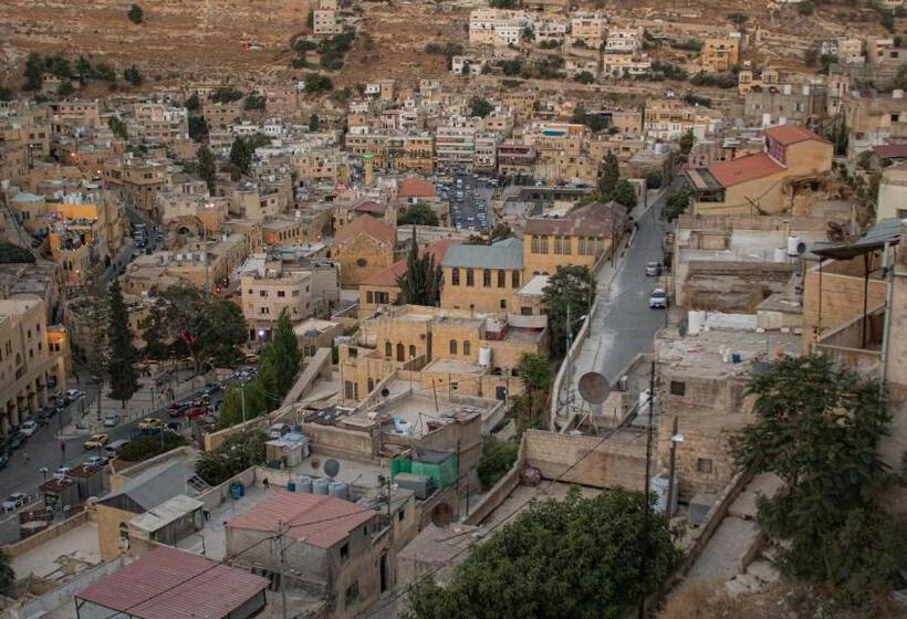 هتل Saraya Locanda