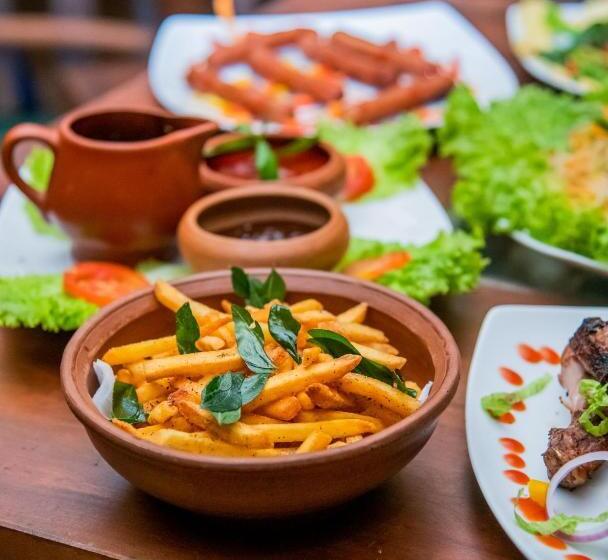 אתר נופש Animal View Point Yala