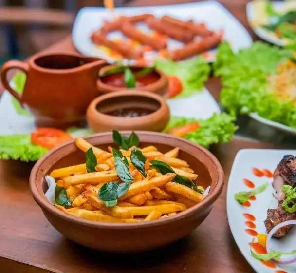 Lomakeskus Animal View Point Yala