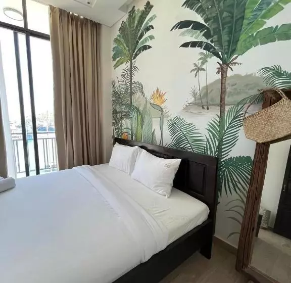 تختخواب و صبحانه La Mer Villa  Homestay & Spa