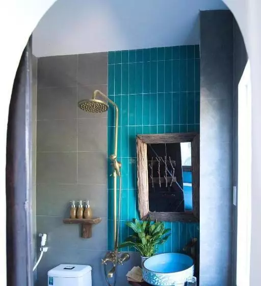تختخواب و صبحانه La Mer Villa  Homestay & Spa