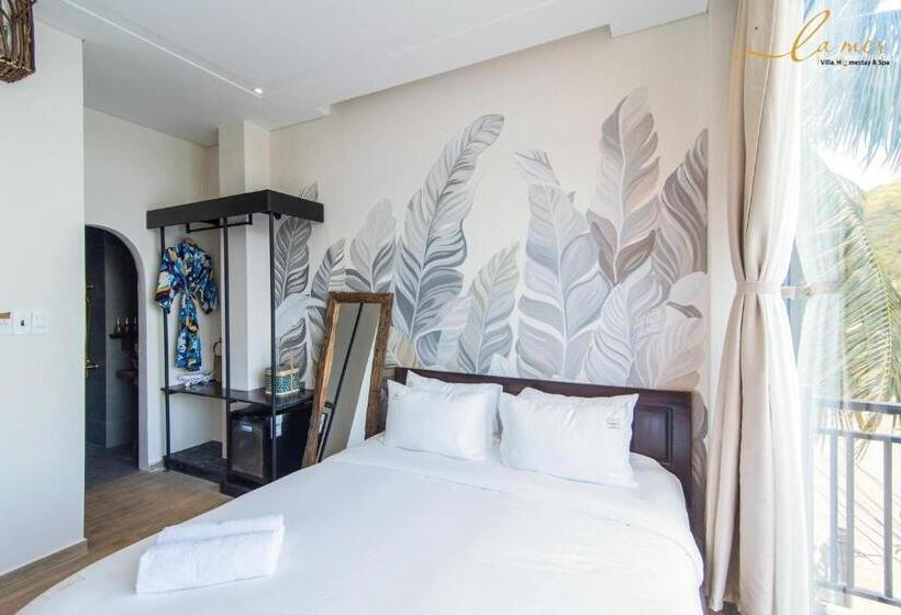 تختخواب و صبحانه La Mer Villa  Homestay & Spa