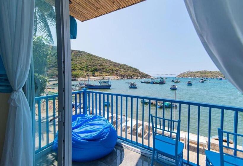 تختخواب و صبحانه La Mer Villa  Homestay & Spa