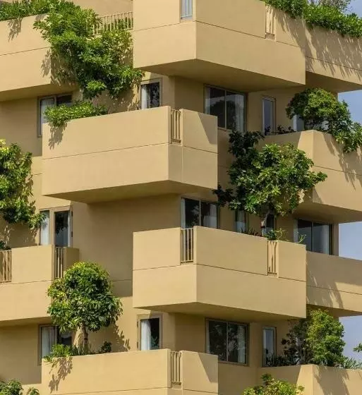 Cát Vàng Hotel & Apartment