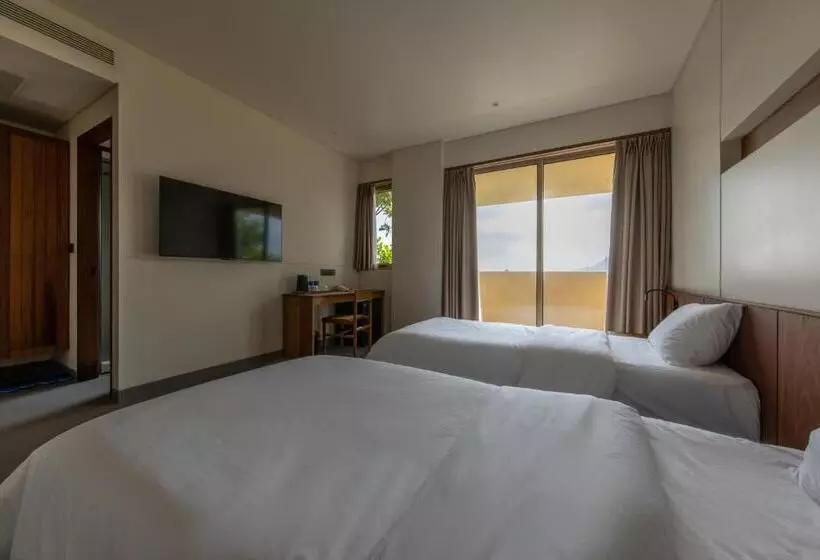 Cát Vàng Hotel & Apartment