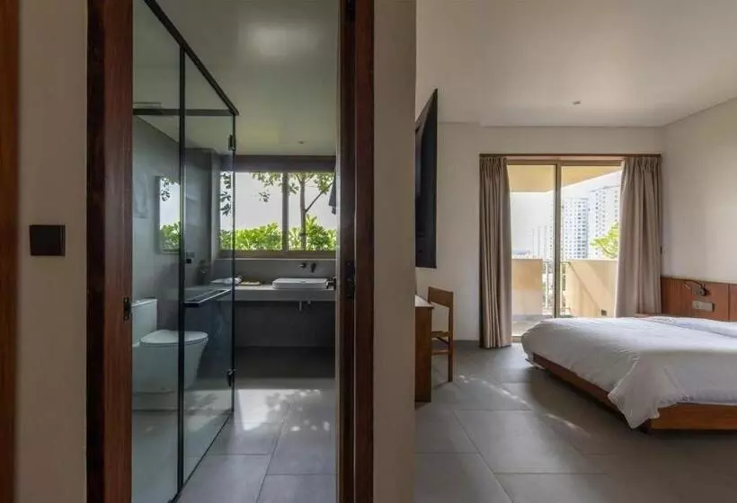 Cát Vàng Hotel & Apartment