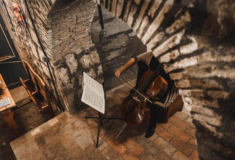 تختخواب و صبحانه Inter Artes Prestige House And Luxury Suite