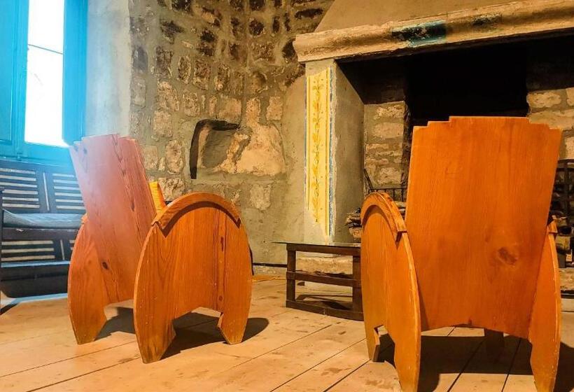 تختخواب و صبحانه Inter Artes Prestige House And Luxury Suite