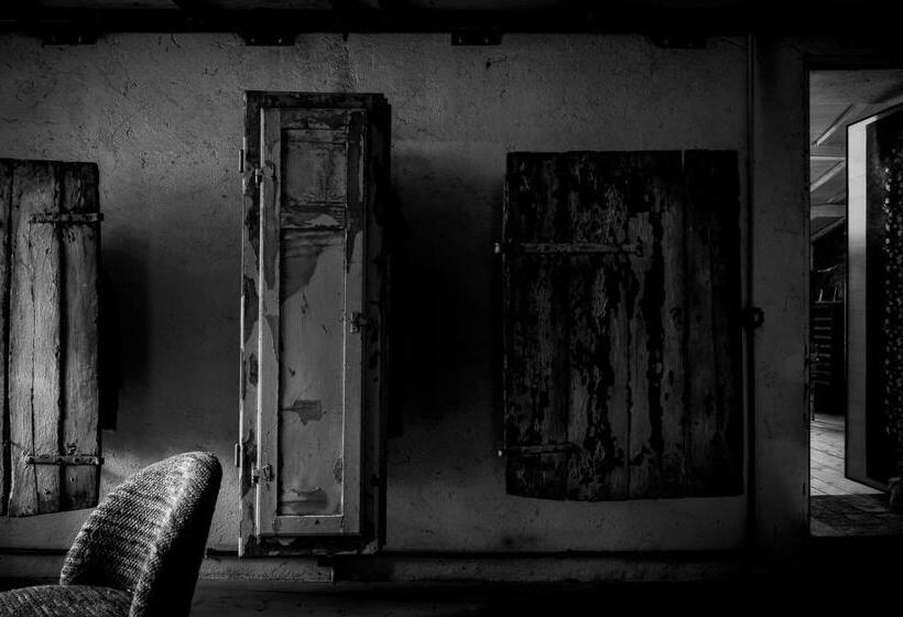 تختخواب و صبحانه Inter Artes Prestige House And Luxury Suite