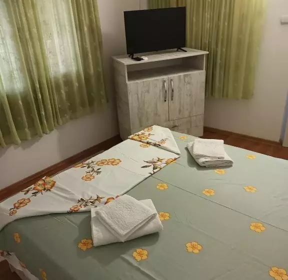 Majatalo La Prietenicu