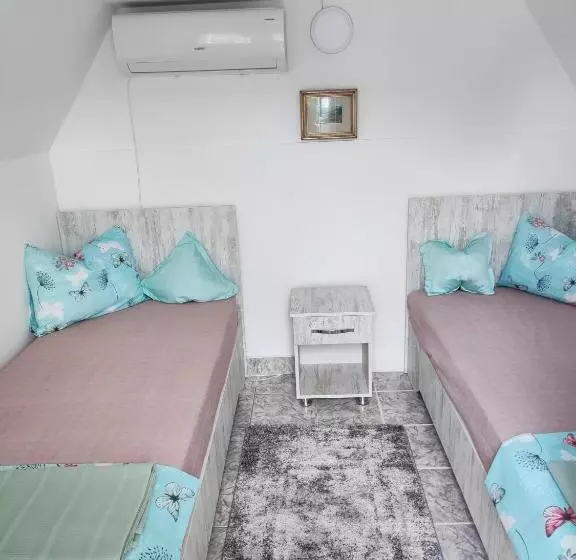 Majatalo La Prietenicu