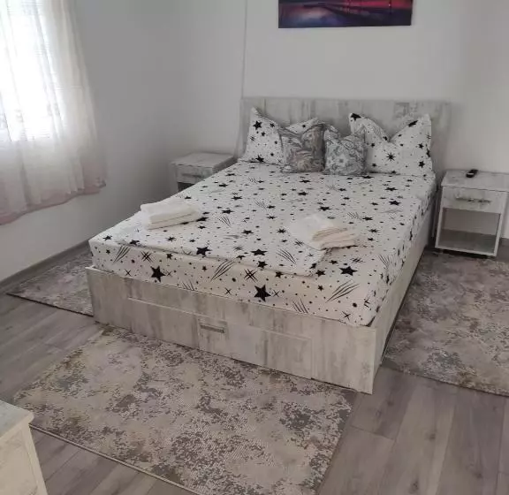 Majatalo La Prietenicu