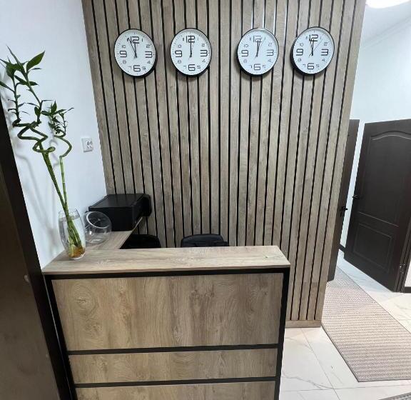 هتل کپسول Happiness Hostel