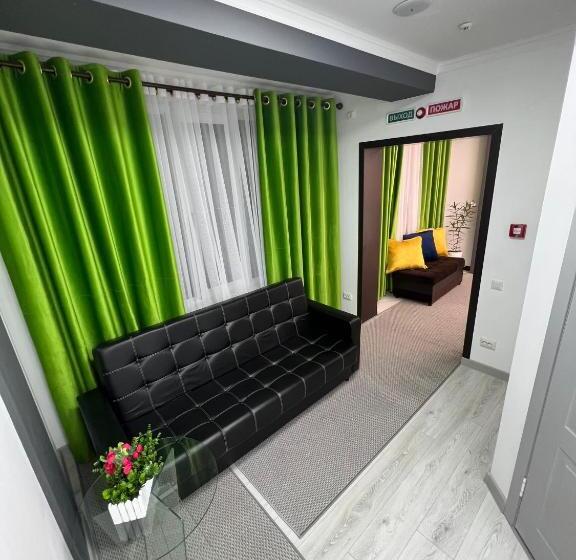 هتل کپسول Happiness Hostel