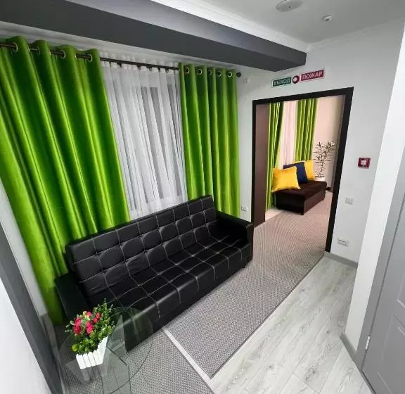 هتل کپسول Happiness Hostel