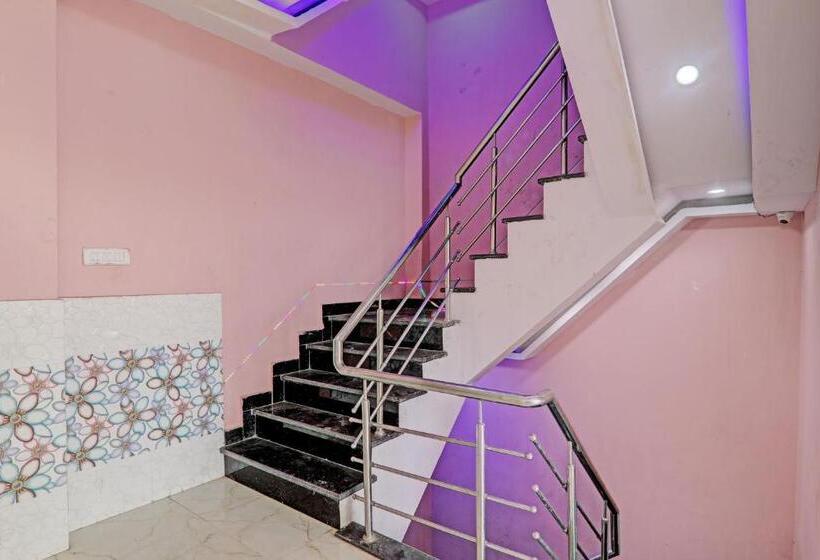 Hotelli Oyo Flagship Rajpoot