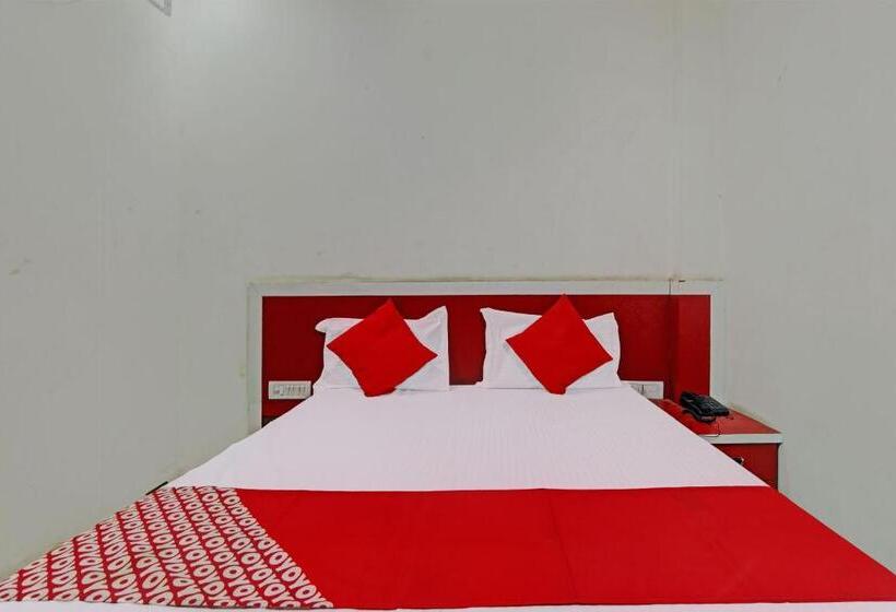 Hotelli Oyo Flagship Rajpoot