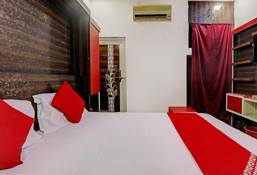 Hotelli Oyo Flagship Rajpoot