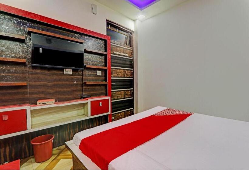 Hotelli Oyo Flagship Rajpoot