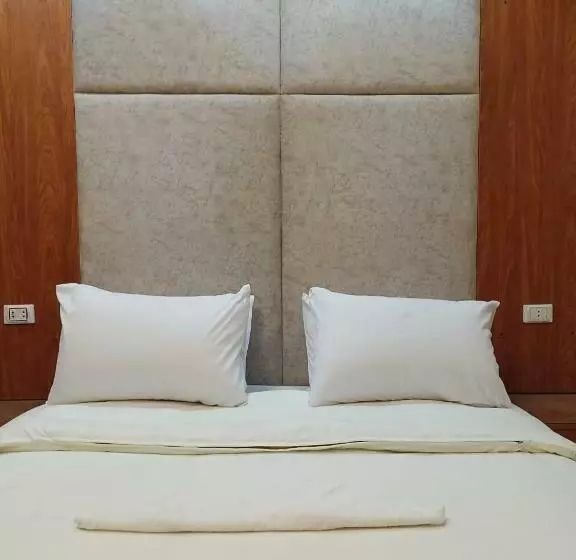 هتل Solima Pyramids View