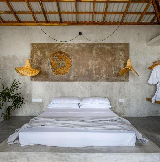 فندق Swell Shacks