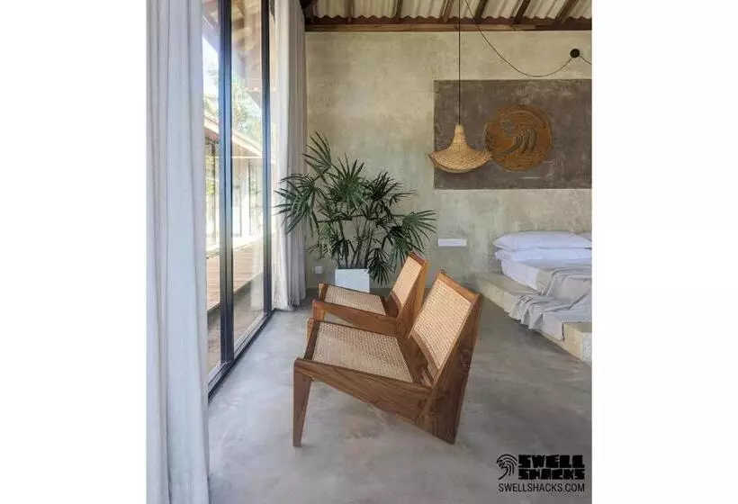 ホテル Swell Shacks