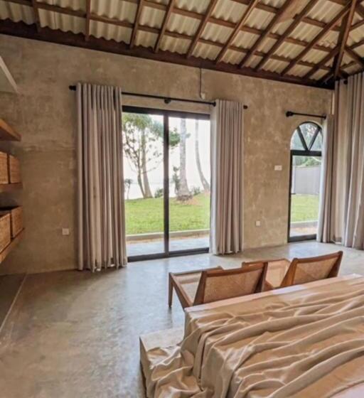 فندق Swell Shacks