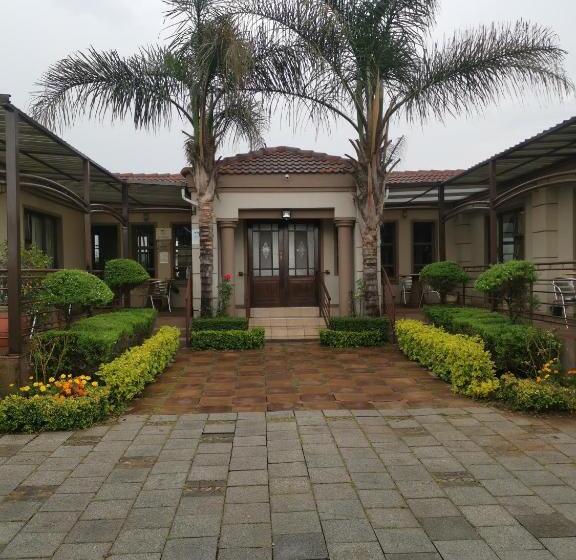 Pension Leondale Guesthouse