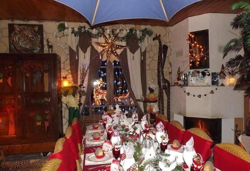 مبيت وإفطار Chambres D Hotes La Maison Bleue