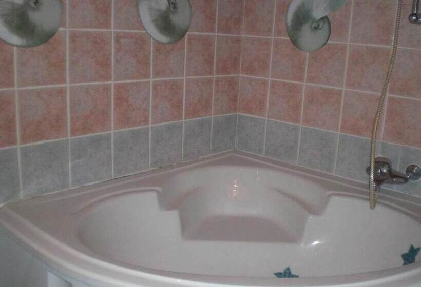 مبيت وإفطار Chambres D Hotes La Maison Bleue