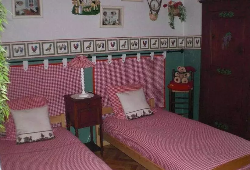 Aamiaismajoitus (B&B) Chambres D Hotes La Maison Bleue