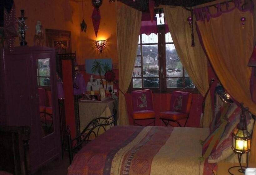 مبيت وإفطار Chambres D Hotes La Maison Bleue